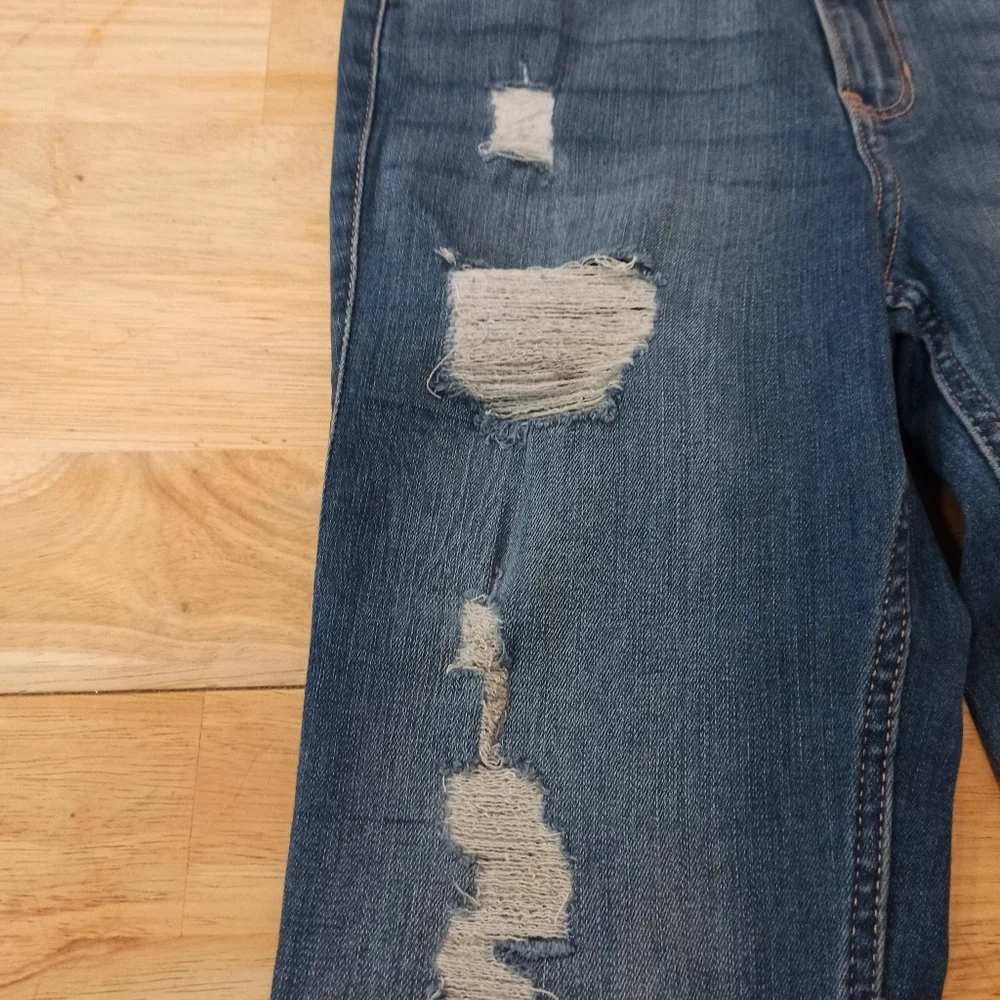 HOLLISTER CALIFORNIAMID-RISE SUPER SKINNY jeans - Picture 3 of 15
